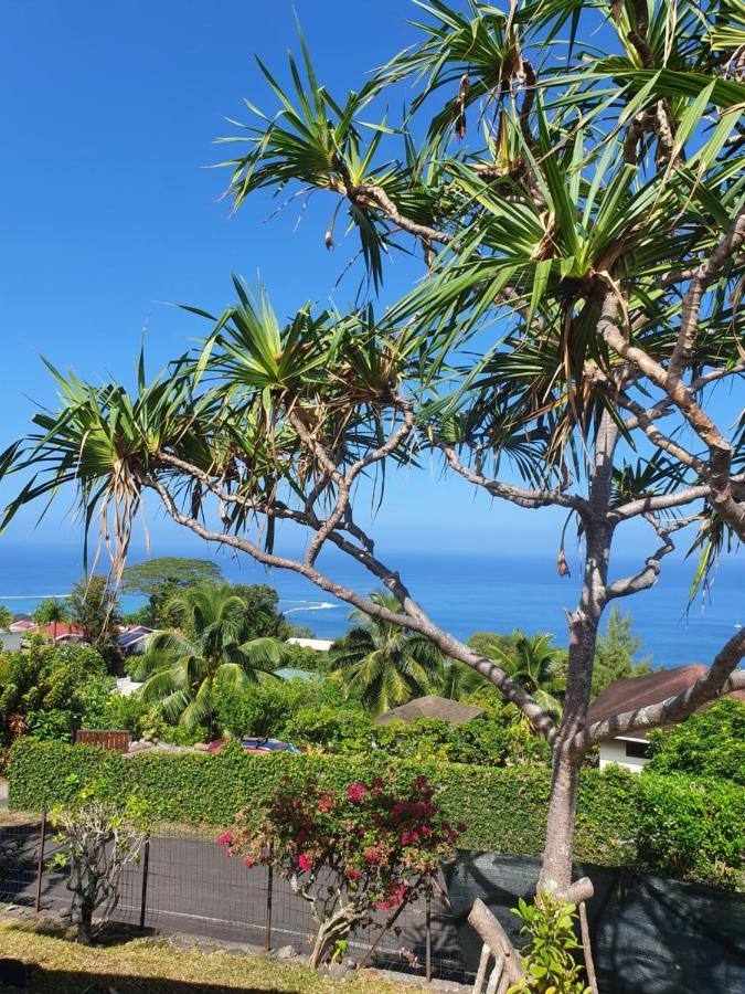 Jolie Maison Vue Ocean Et Moorea Punaauia  Exterior foto
