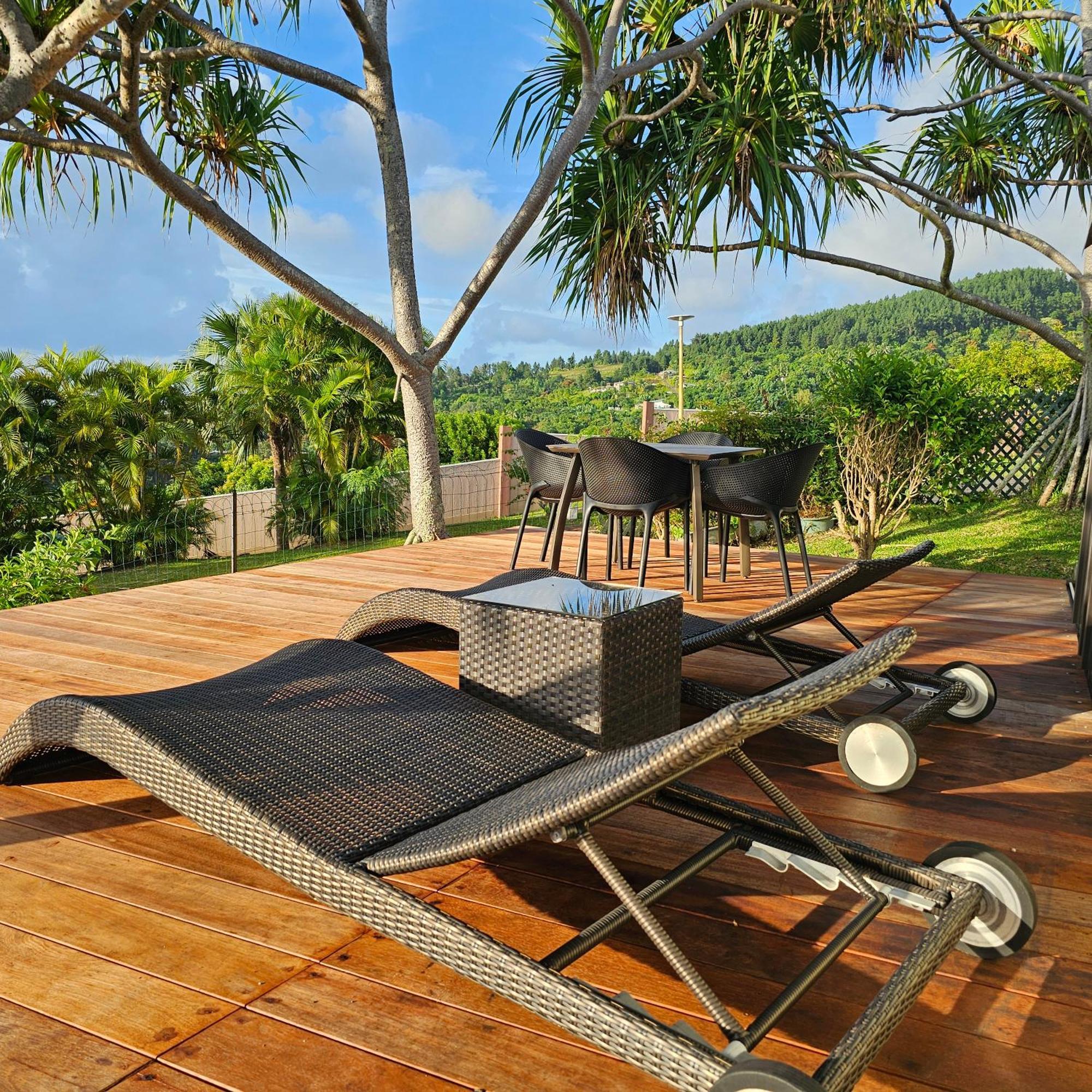 Jolie Maison Vue Ocean Et Moorea Punaauia  Exterior foto